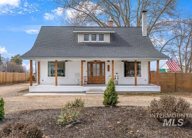 Property at 127 W Blvd, New Plymouth, ID 83655, 3 beds, 2 baths