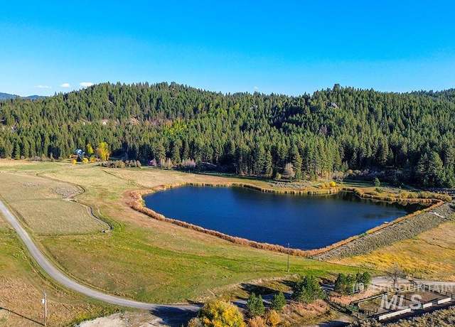 Property at 23 Hall Ln, Cascade, ID 83611
