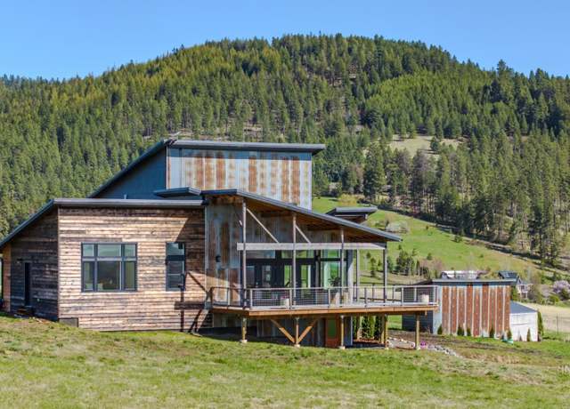 Property at 1255 Bluebird Ln, Viola, ID 83872, 4 beds, 3 baths