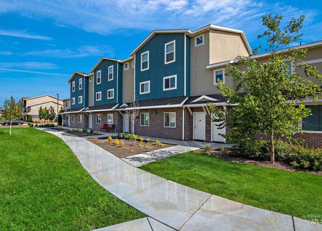 Property at 3710 N Centrepoint Way, Meridian, ID 83646, 6 beds, 5 baths