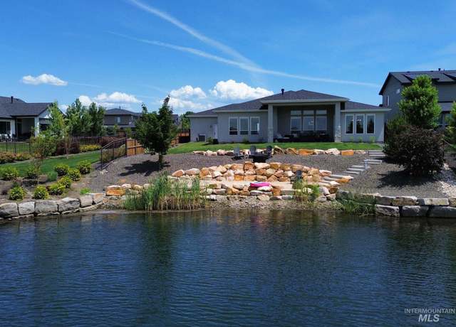 Property at 501 S Prospector Ln, Eagle, ID 83616, 3 beds, 2.5 baths