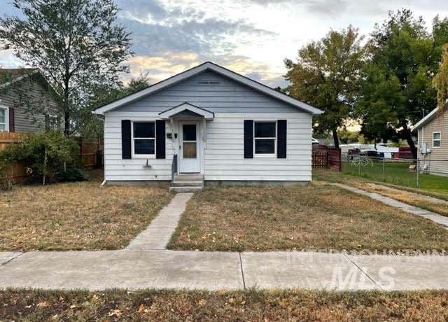Property at 271 Tyler St, Twin Falls, ID 83301, 3 beds, 1 bath