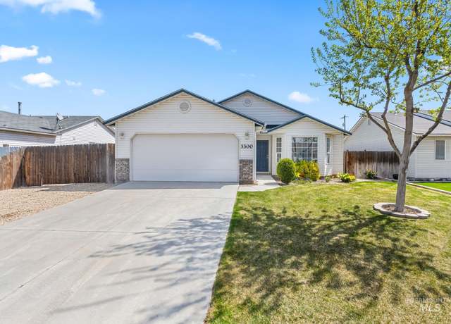 Property at 3300 S Holly St, Nampa, ID 83686, 3 beds, 2 baths