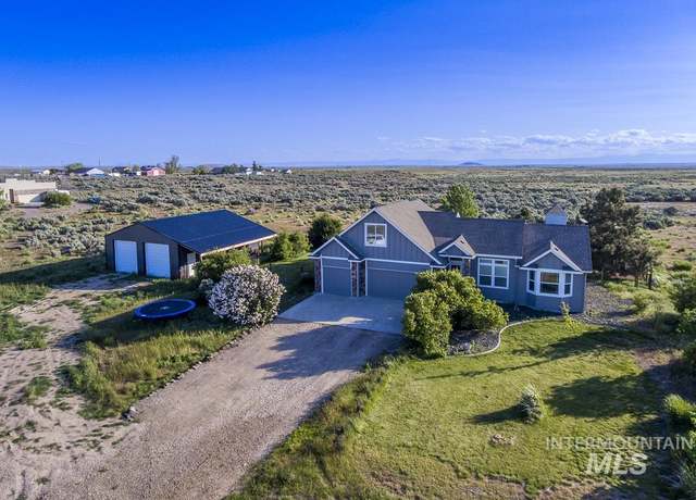 Property at 19750 N Cairns Pl, Mountain Home, ID 83647, 5 beds, 4 baths