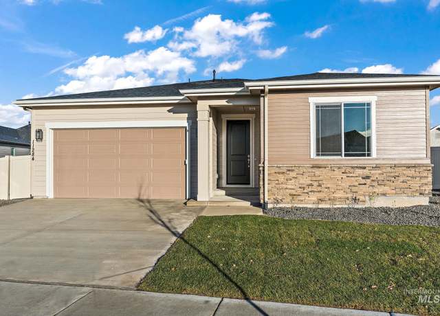Property at 11132 W Campanula Ct, Star, ID 83669, 4 beds, 2 baths