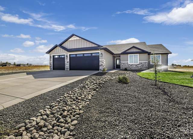Property at 3679 E 3735 N, Kimberly, ID 83341, 4 beds, 2.5 baths