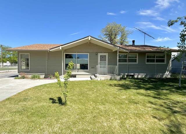 Property at 600 N 9th East, Mountain Home, ID 83647, 3 beds, 2 baths