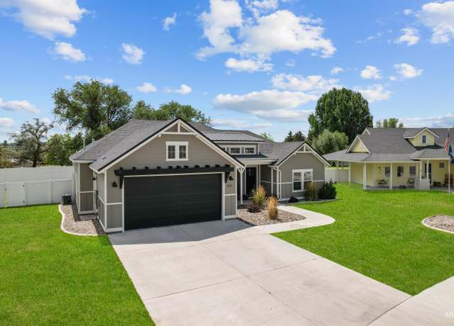 Property at 551 Biscotti Loop, Heyburn, ID 83336, 3 beds, 2 baths