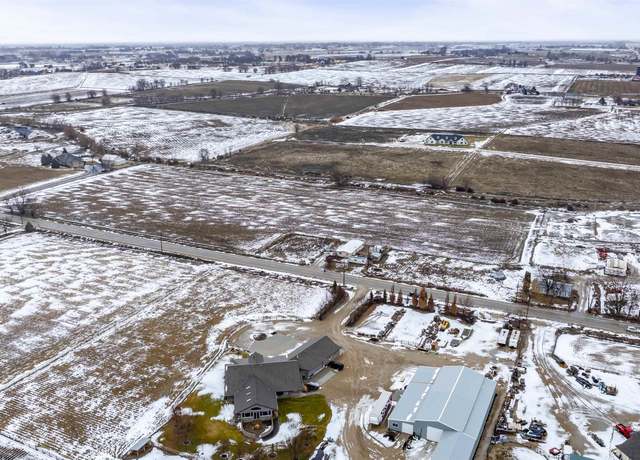 Property at 4602 S Mcdermott, Nampa, ID 83687, 3 beds, 2 baths