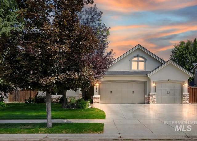 Property at 2248 W Tango Creek Dr, Meridian, ID 83646, 5 beds, 4 baths