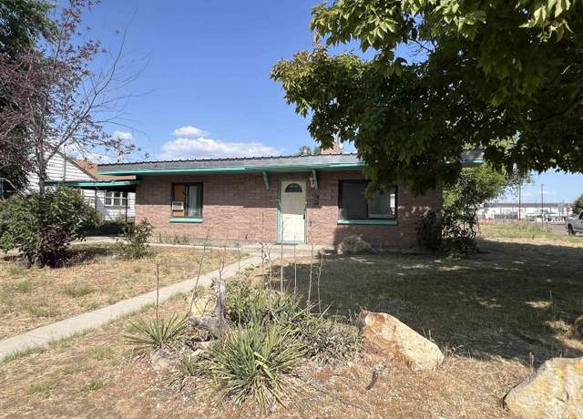 Property at 510 NW 1st St, Ontario, OR 97914, 2 beds, 1 bath