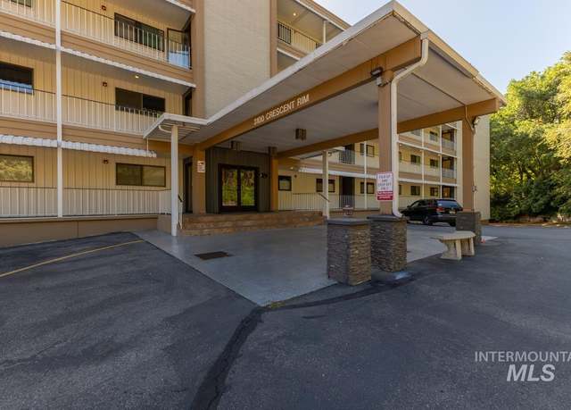 Property at 3100 W Crescent Rim Dr #307, Boise, ID 83706-2867, 2 beds, 2 baths