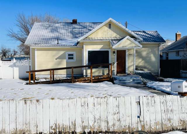 Property at 302 West St S, Vale, OR 97918, 3 beds, 1 bath