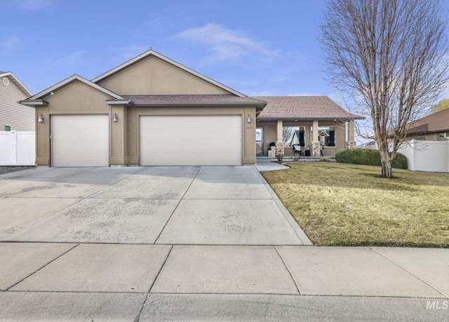 Property at 1111 Ballard Ln, Kimberly, ID 83341, 5 beds, 3 baths