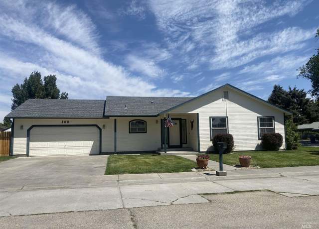 Property at 100 W 14th N, Mountain Home, ID 83647, 3 beds, 2 baths
