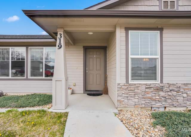 Property at 319 Magnolia Ave, Fruitland, ID 83619, 4 beds, 2 baths