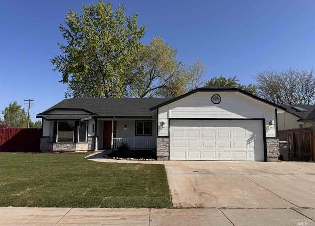 Property at 10588 W Silver City Ct, Boise, ID 83704, 3 beds, 2 baths