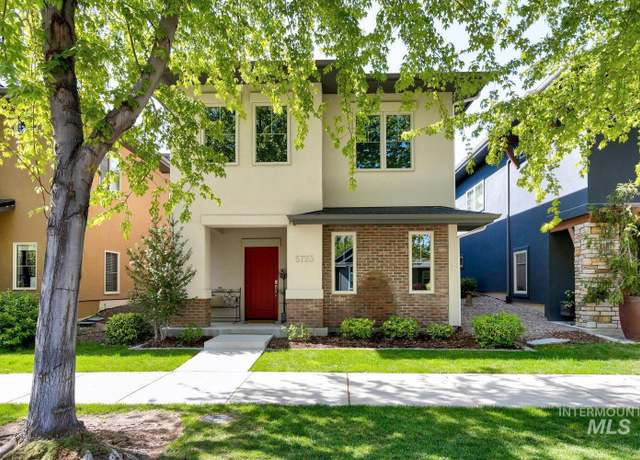 Property at 5723 W Hidden Springs Dr, Boise, ID 83714, 3 beds, 3 baths