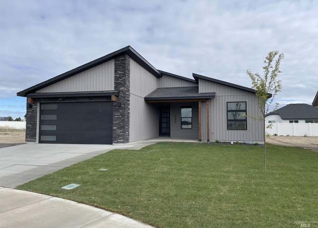 Property at 467 Hope Ave, Twin Falls, ID 83301-2013, 3 beds, 2 baths