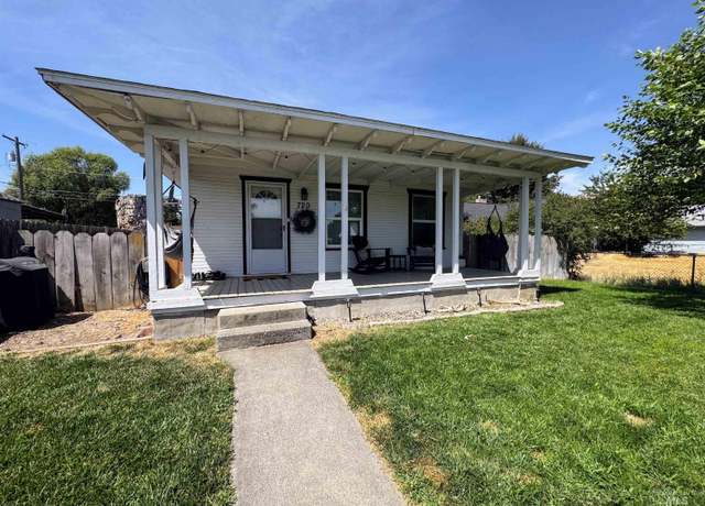 Property at 720 4th St, Clarkston, WA 99403, 2 beds, 1 bath