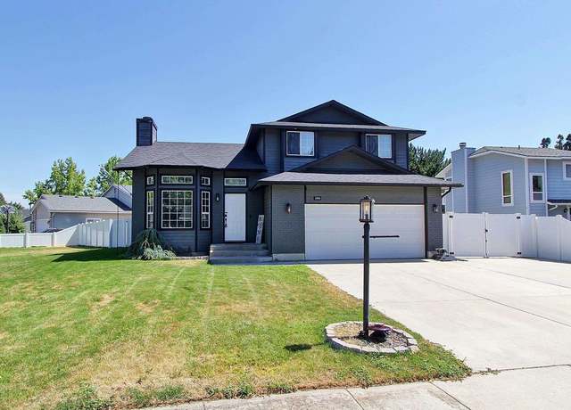 Property at 3290 W Sugar Creek Dr, Meridian, ID 83646, 3 beds, 2 baths