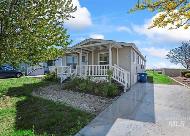Property at 8433 Blue Heaven Ln, Boise, ID 83716, 3 beds, 2 baths