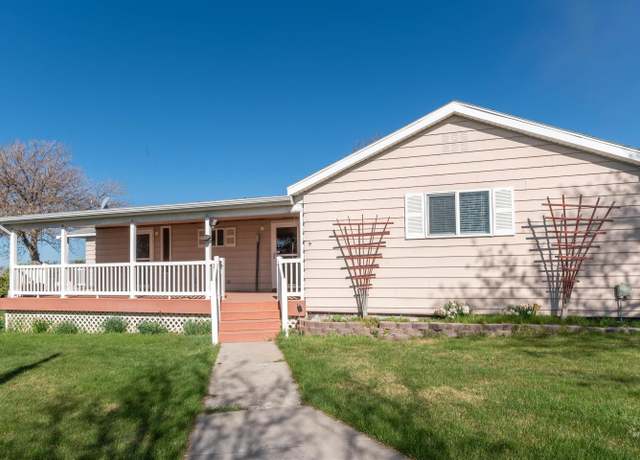Property at 50 S 200 W, Jerome, ID 83338, 3 beds, 2 baths