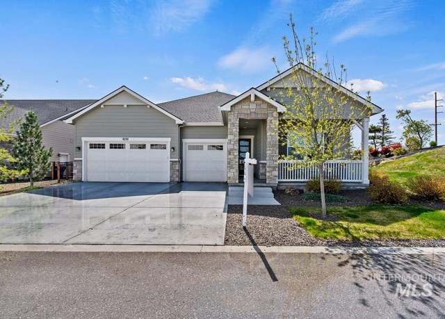 Property at 8291 W Corinthia St, Eagle, ID 83616, 4 beds, 3.5 baths