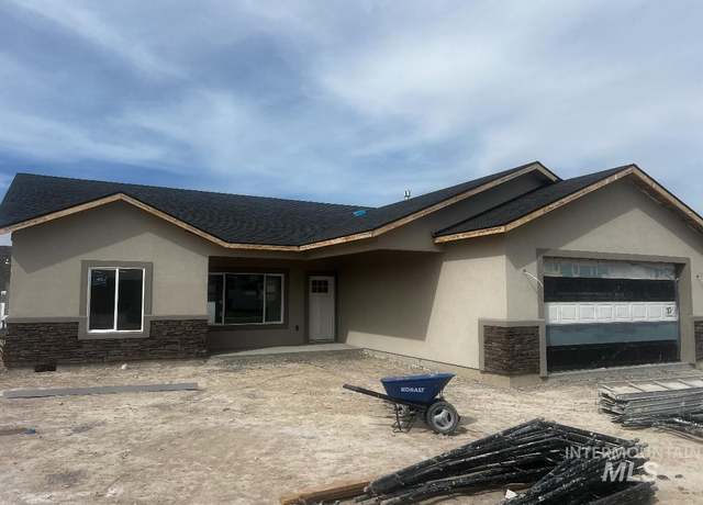 Property at 231 Sandi Rd, Twin Falls, ID 83301, 3 beds, 2 baths