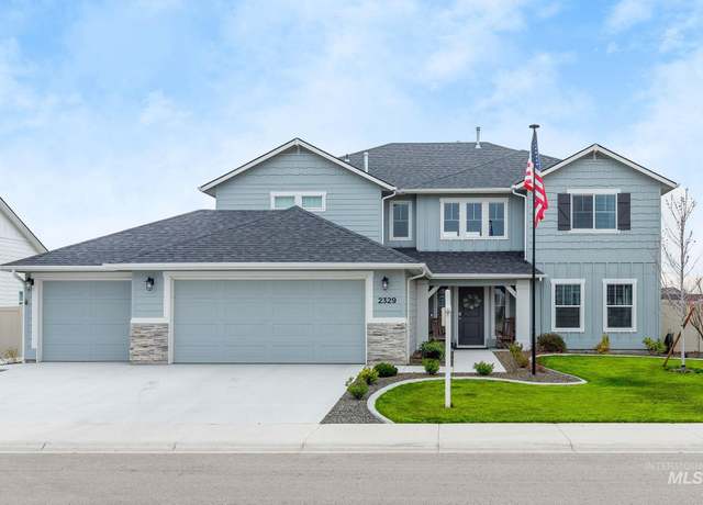 Property at 2329 N Meadowhills Ave, Star, ID 83669, 4 beds, 3 baths