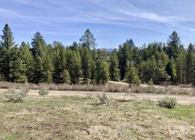 Property at 269 Moon Dr, Mccall, ID 83638