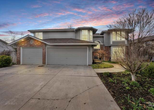 Property at 3821 N Sawgrass Pl,, Boise, ID 83704, 4 beds, 2.5 baths