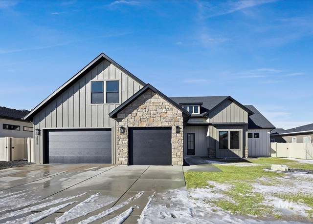 Property at 2055 Red Rock Way, Twin Falls, ID 83301, 5 beds, 3.5 baths