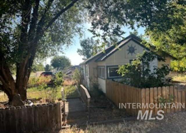 Property at 5520 Stamm Ln, Nampa, ID 83687, 1 bed, 1 bath