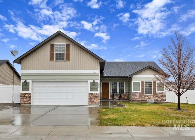 Property at 990 Starlight Loop, Twin Falls, ID 83301, 3 beds, 2 baths