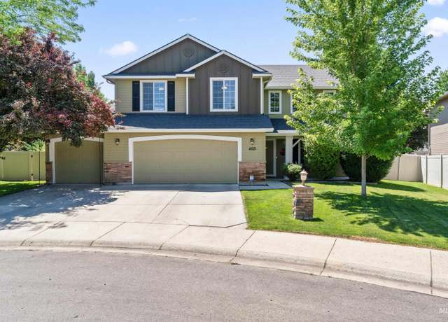 Property at 4521 W Quaker Ridge Dr, Meridian, ID 83646, 4 beds, 2.5 baths