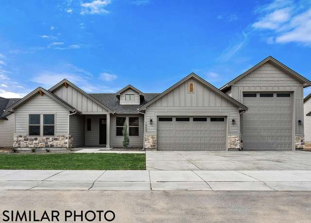 Property at 9887 W Snow Wolf Ln, Star, ID 83369, 4 beds, 2 baths