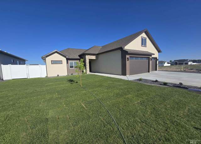 Property at 563 Full Moon Way, Twin Falls, ID 83301, 5 beds, 3 baths