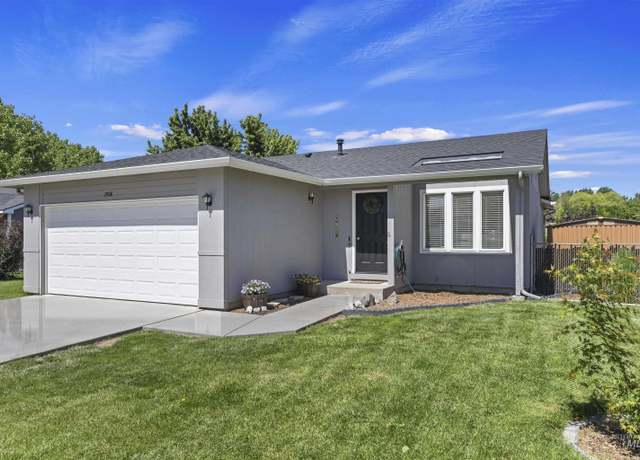 Property at 2908 E Iowa Ave, Nampa, ID 83686, 3 beds, 1 bath