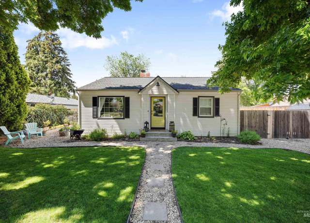 Property at 2709 N 30th St, Boise, ID 83702, 4 beds, 3 baths