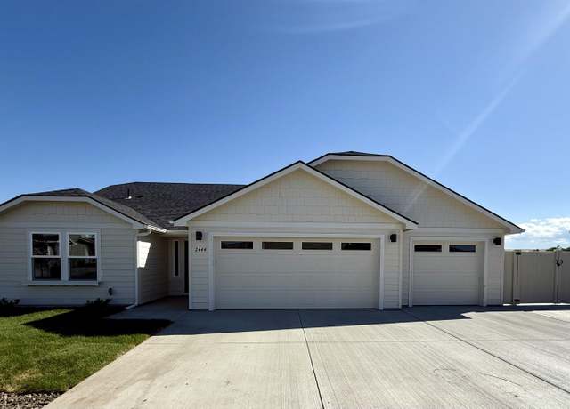 Property at 2444 Legacy Ct, Clarkston, WA 99403, 3 beds, 2 baths