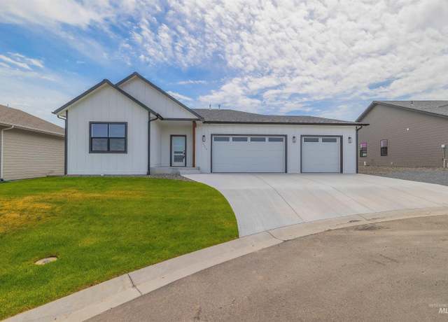 Property at 1724 Pathway Ct, Lewiston, ID 83501, 3 beds, 2 baths