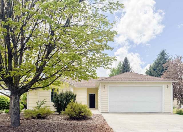 Property at 1937 E Vandal Dr, Moscow, ID 83843, 3 beds, 2 baths