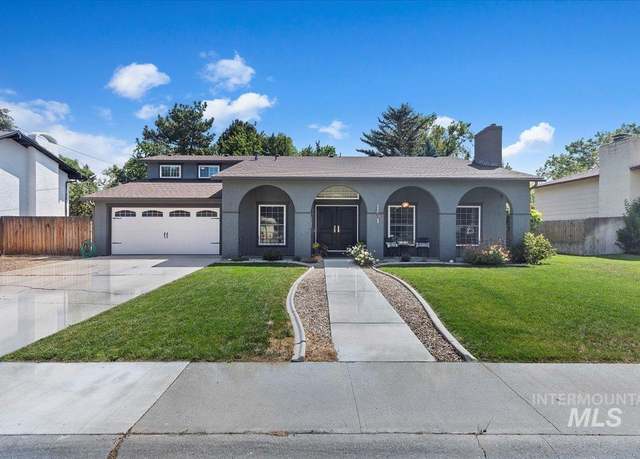 Property at 3812 N Rampart St, Boise, ID 83704, 4 beds, 2.5 baths