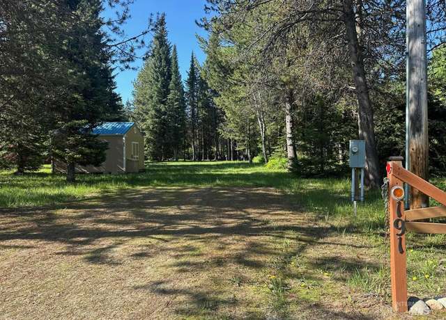 Property at 191 Wagon Wheel Ln, Donnelly, ID 83615