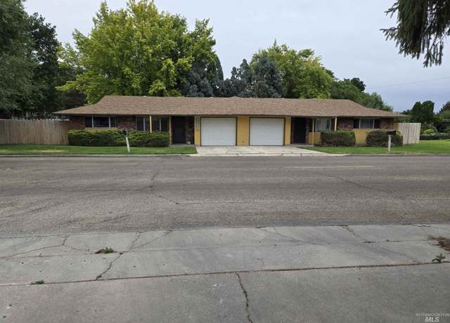Property at 1715-1717 S Montana Ave, Caldwell, ID 83605, 4 beds, 2 baths