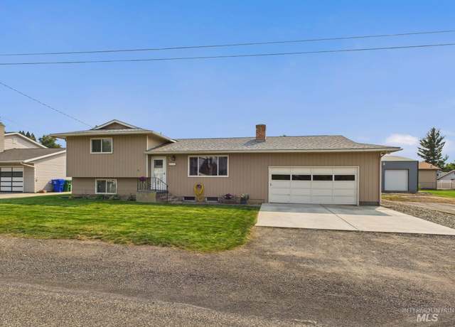 Property at 410 Linden Ave, Lewiston, ID 83501, 4 beds, 2 baths