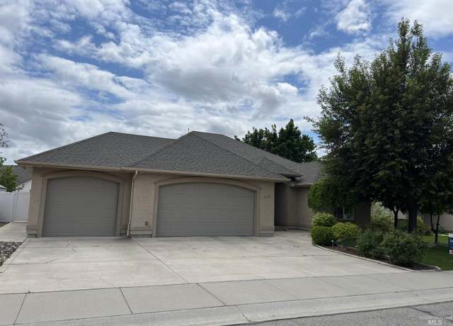 Property at 315 Shadetree Trl, Twin Falls, ID 83301, 3 beds, 3.5 baths