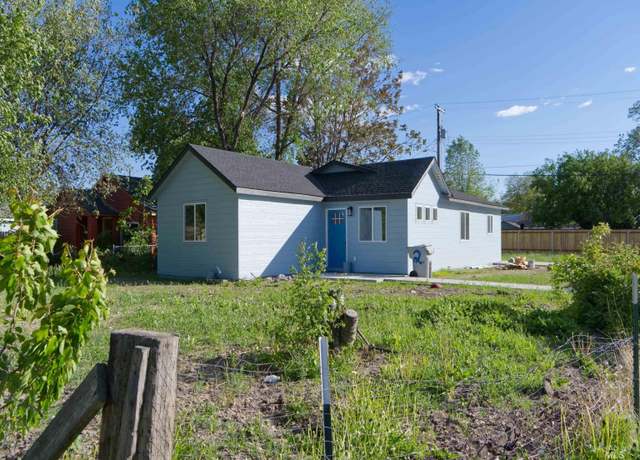 Property at 602 E Freeport St, Caldwell, ID 83605, 3 beds, 2 baths