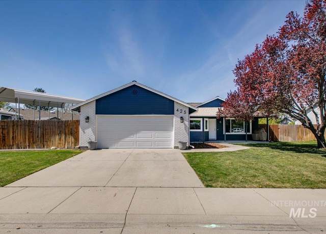 Property at 425 S Outfield Way, Meridian, ID 83642, 4 beds, 2 baths